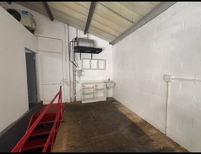 189M² FACTORY TO LET IN BRACKENFELL INDUSTRIAL